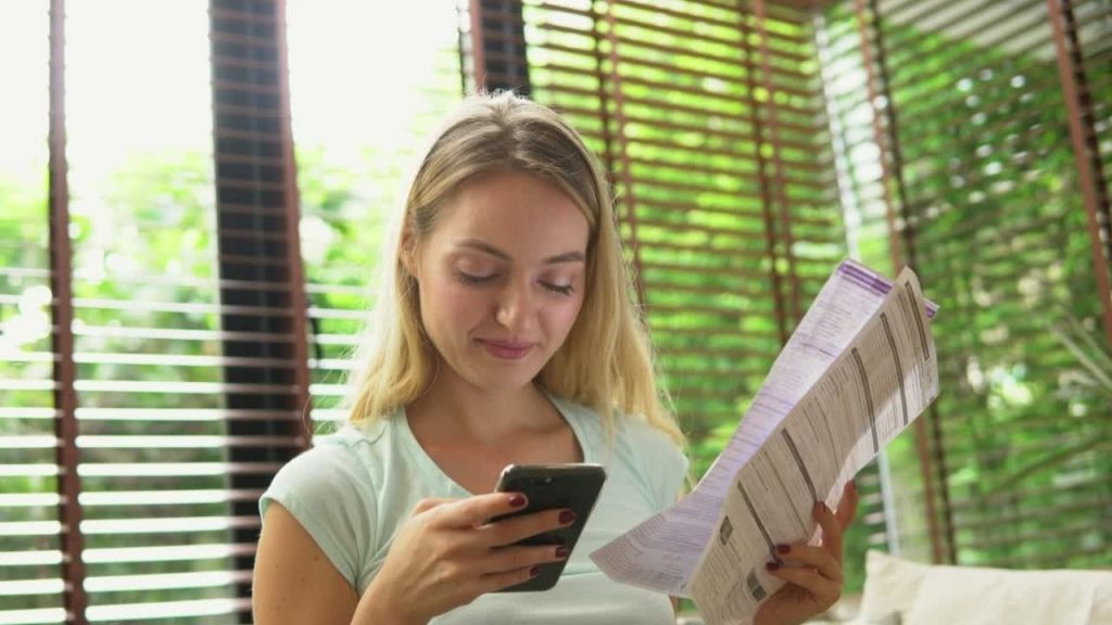 Dodatkowa stawka BTW może zostać nałożona, jeśli np. jako przedsiębiorca zapomniałeś złożyć deklarację za określony czas. Możliwe jest również, że podatek BTW nie został zapłacony organom podatkowym lub w niewystarczającym stopniu, lub coś poszło nie tak z płatnością.